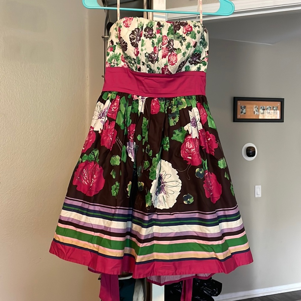 Strapless spring dress size 3